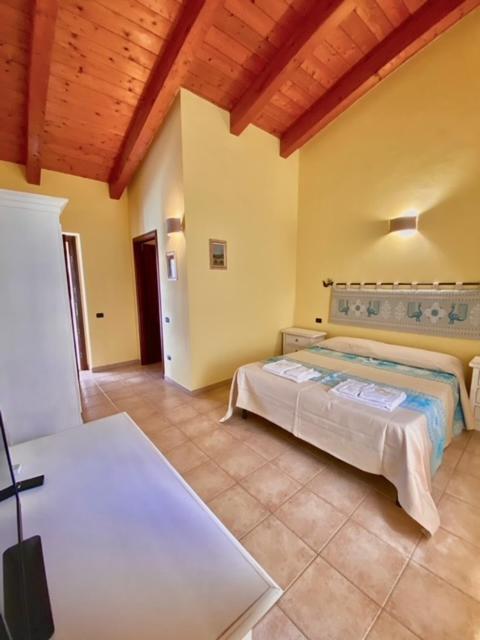 Villa Su Massaiu à Turri Extérieur photo