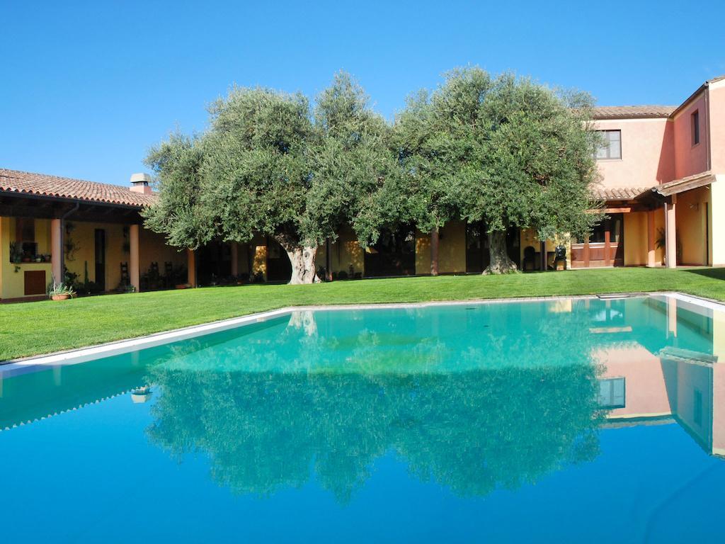 Villa Su Massaiu à Turri Extérieur photo